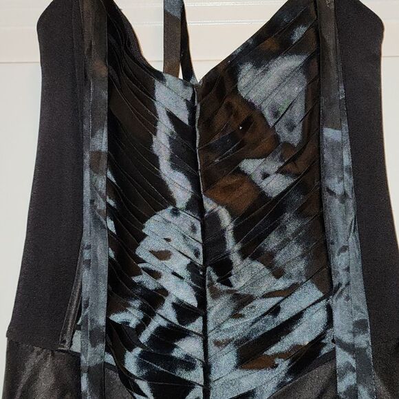 Tadashi Vintage Gown   - Picture 1 of 5